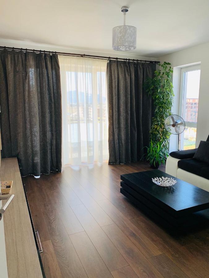 Marius Apartment Μπρασόβ Εξωτερικό φωτογραφία
